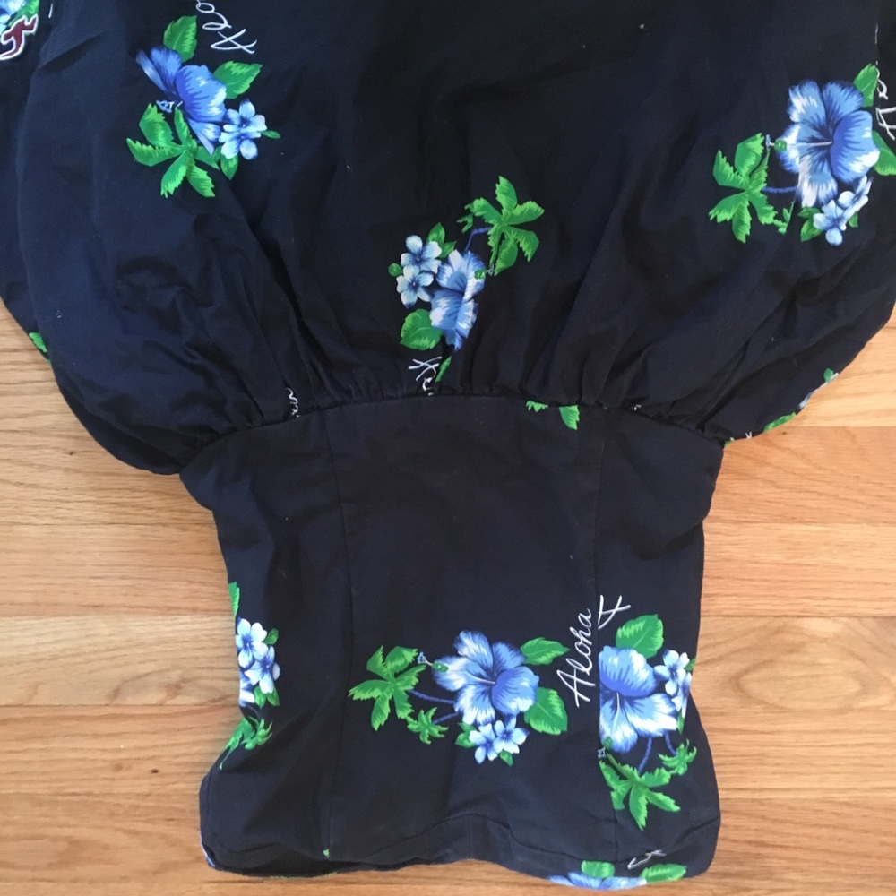 hollister flowered dress